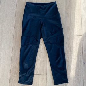 Zella 3/4 Leggings with Mesh Inserts
